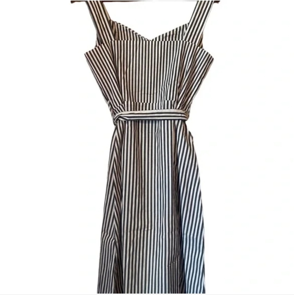 The Royal Standard Gray and white Allison Button Down Dress Size Small - Picture 5 of 6